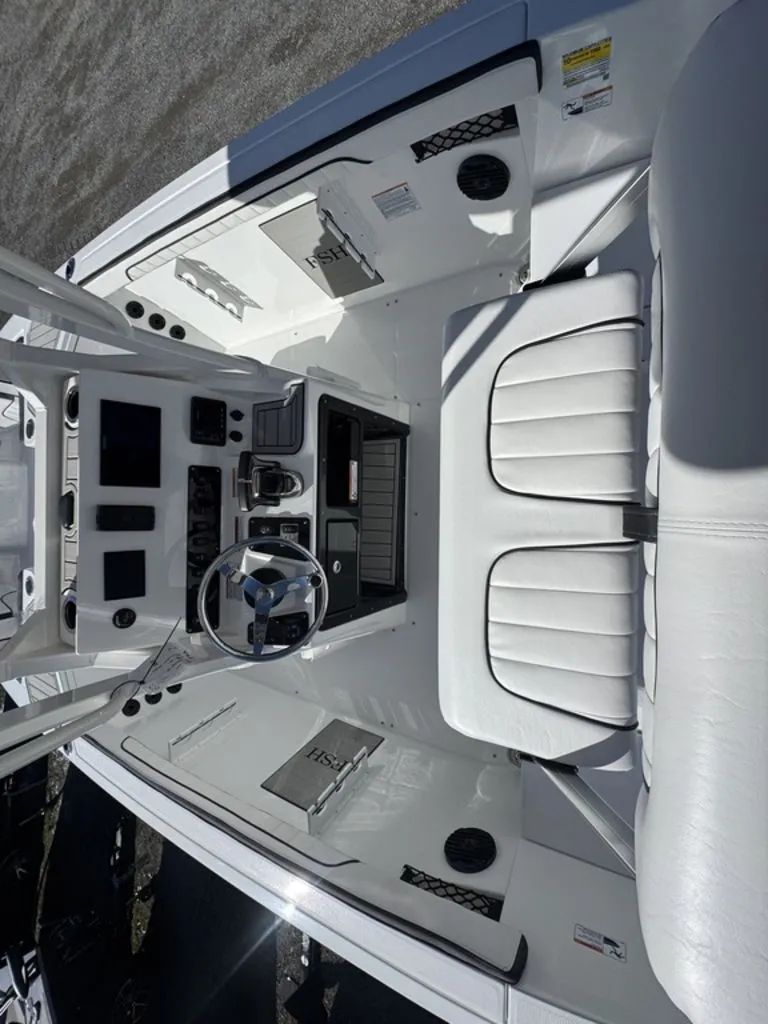 Slide: The Image of Yamaha 222 FSH Sport E 2026 - 5