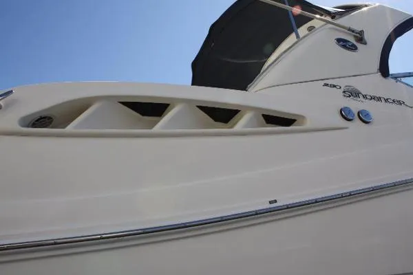 Slide: The Image of Sea Ray 29' Sundancer 290 2007 - 9