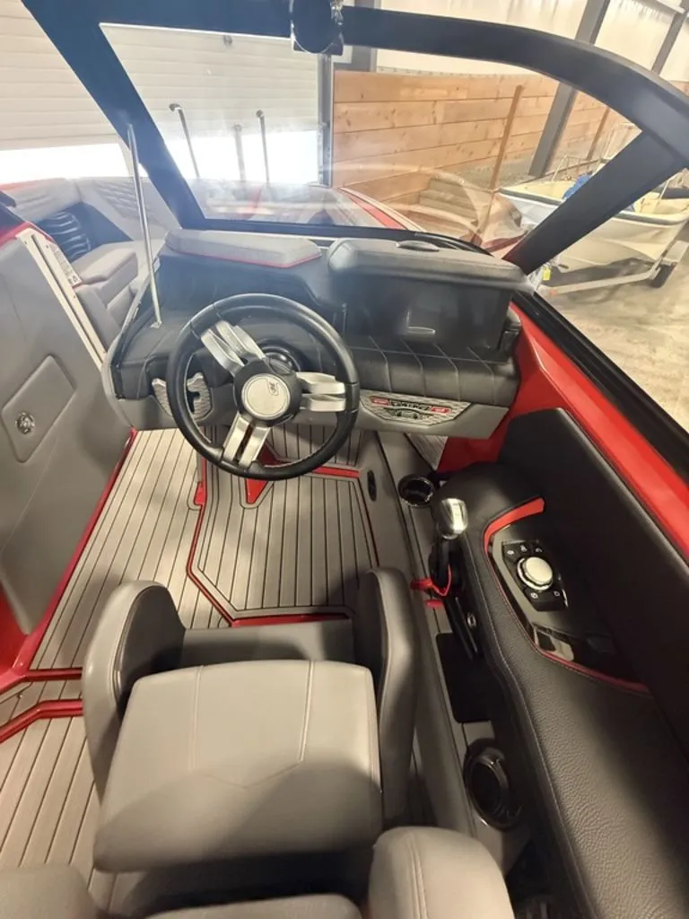 Slide: The Image of Nautique Super Air Nautique G23 2023 - 12