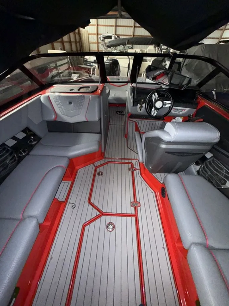 Slide: The Image of Nautique Super Air Nautique G23 2023 - 9