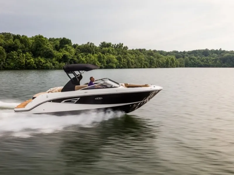 The Image of Sea Ray SLX 230 2019 - 0