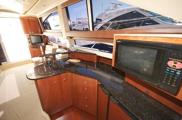Slide: The Image of Meridian 391 Motor Yacht 2008 - 5