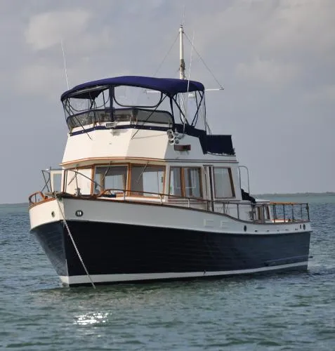 Slide: The Image of Grand Banks Classic Aft Cabin 1974 - 1