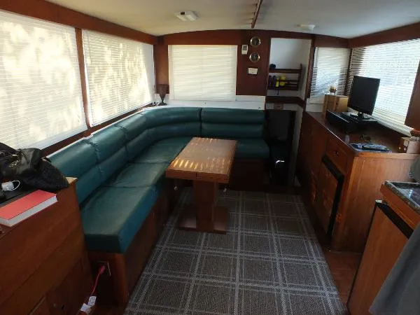 Slide: The Image of Grand Banks Classic Aft Cabin 1974 - 10
