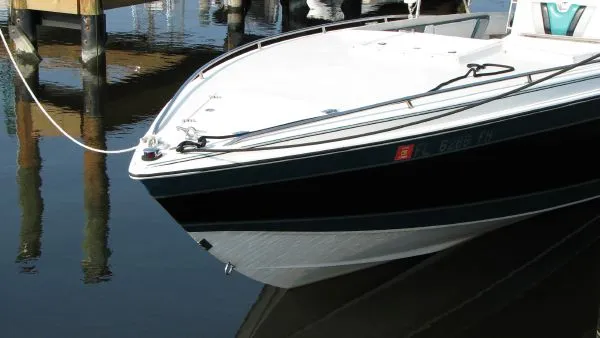 Slide: The Image of Wellcraft Scarab Sport 302 1990 - 10