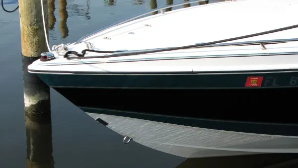 Slide: The Image of Wellcraft Scarab Sport 302 1990 - 11