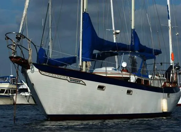 Slide: The Image of Hardin CC Cutter/Ketch 45 1981 - 0