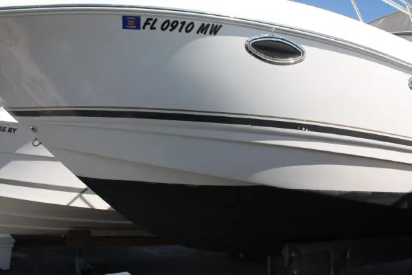 Slide: The Image of Chaparral 290 Signature Cruiser 2005 - 1