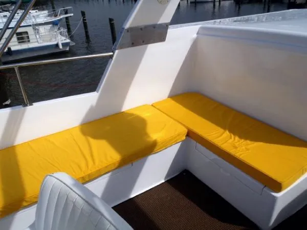 Slide: The Image of Sterling Grand Cayman Motor Yacht 2000 - 11