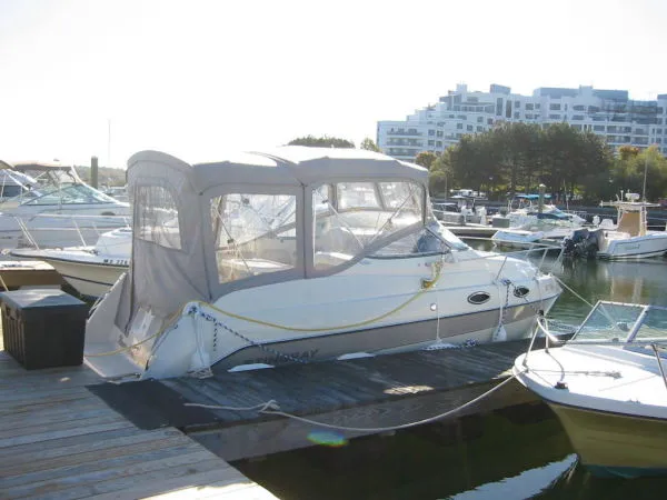 Slide: The Image of Stingray 240CS 2003 - 2
