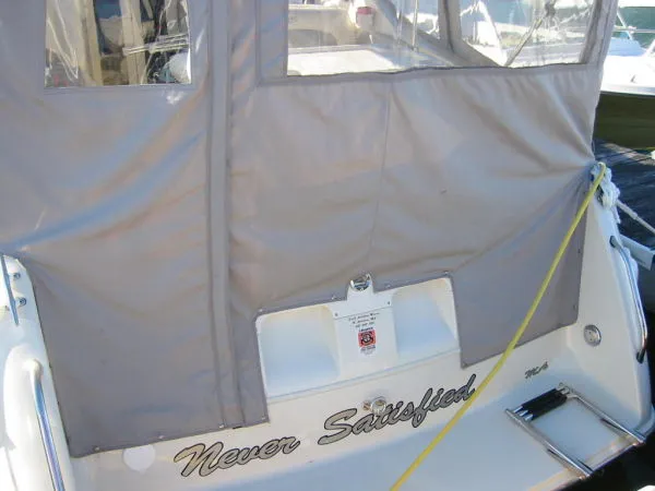 Slide: The Image of Stingray 240CS 2003 - 6