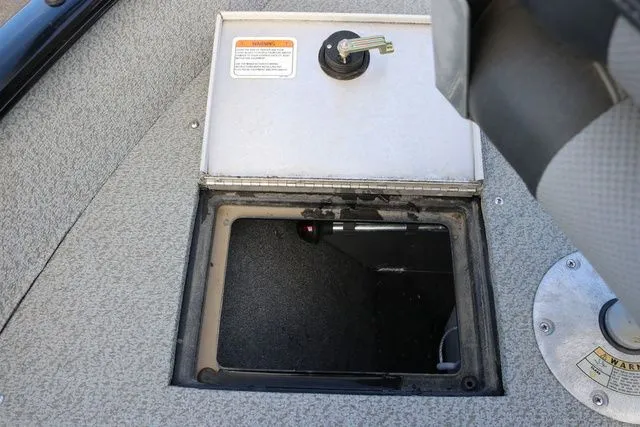 Slide: The Image of Tracker Pro V Guide 16 2016 - 12