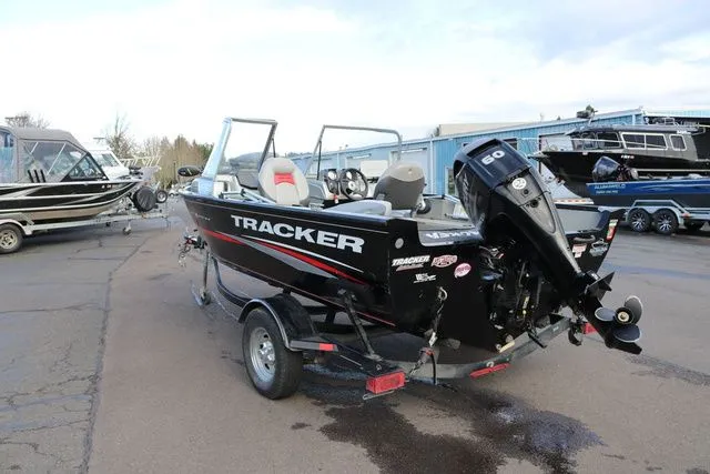 Slide: The Image of Tracker Pro V Guide 16 2016 - 21