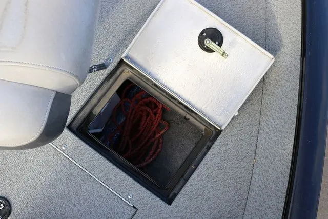 Slide: The Image of Tracker Pro V Guide 16 2016 - 9