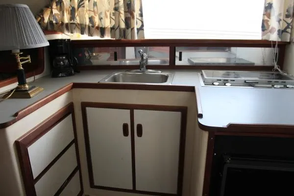 Slide: The Image of Blackfin 32 Sportfisherman 1985 - 11