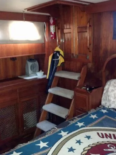 Slide: The Image of CHB Double Cabin Trawler 45 1982 - 9