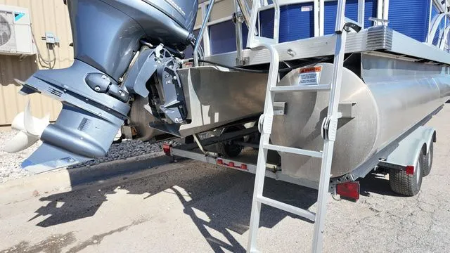 Slide: The Image of Bennington 20SV 2020 - 18