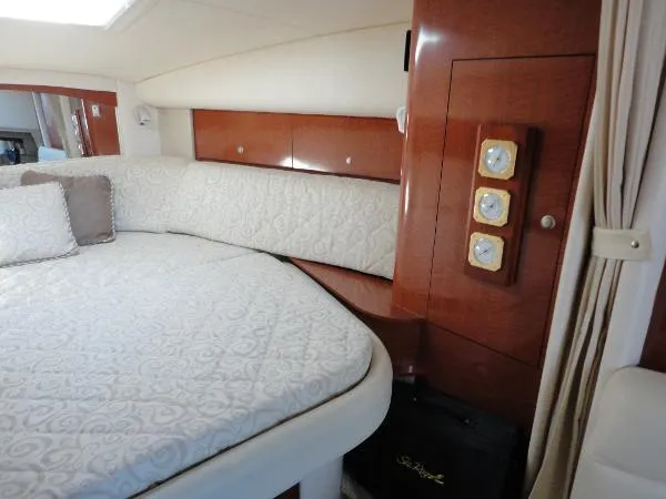 Slide: The Image of Sea Ray 32 Sundancer 320 2005 - 6