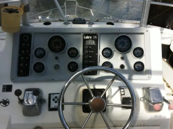 Slide: The Image of Luhrs 342 tournament 1989 - 4