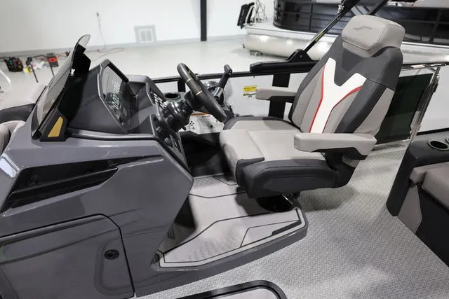 Slide: The Image of Evotti 721 CS FACTORY DEMO TRITOON 2026 - 11