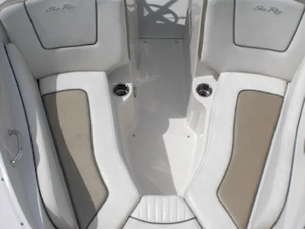 Slide: The Image of Sea Ray 230 Select 2007 - 4