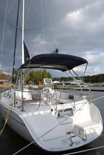 Slide: The Image of Hunter 36 2007 - 1