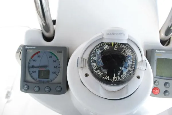 Slide: The Image of Hunter 36 2007 - 11