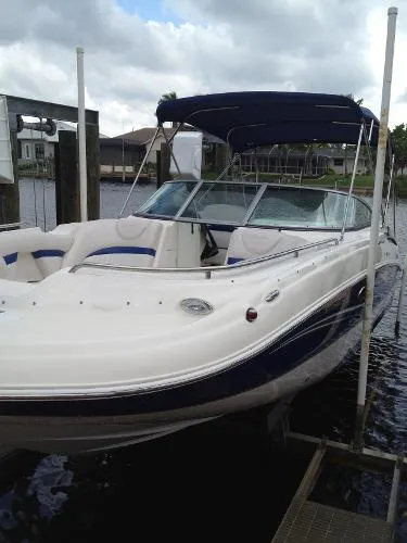Slide: The Image of Hurricane Godfrey Sundeck 2600 Sun deck 2009 - 4