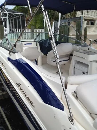 Slide: The Image of Hurricane Godfrey Sundeck 2600 Sun deck 2009 - 6