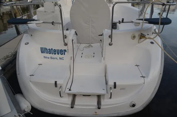 Slide: The Image of Hunter 340 2000 - 3