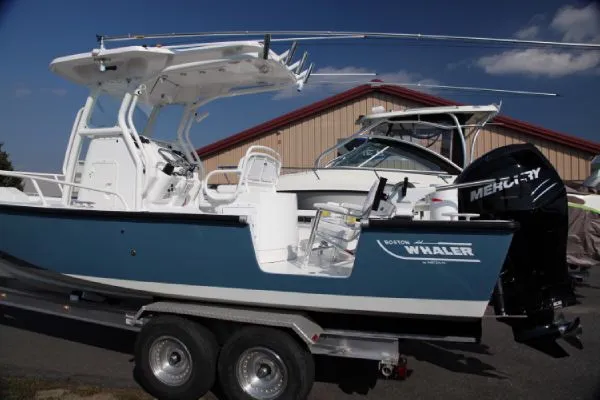 Slide: The Image of Boston Whaler - Guardian 25 2012 - 5