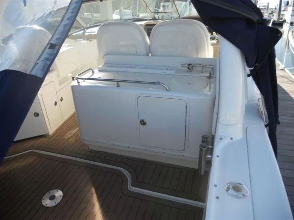 Slide: The Image of Sea Ray Sundancer 340 2005 - 7