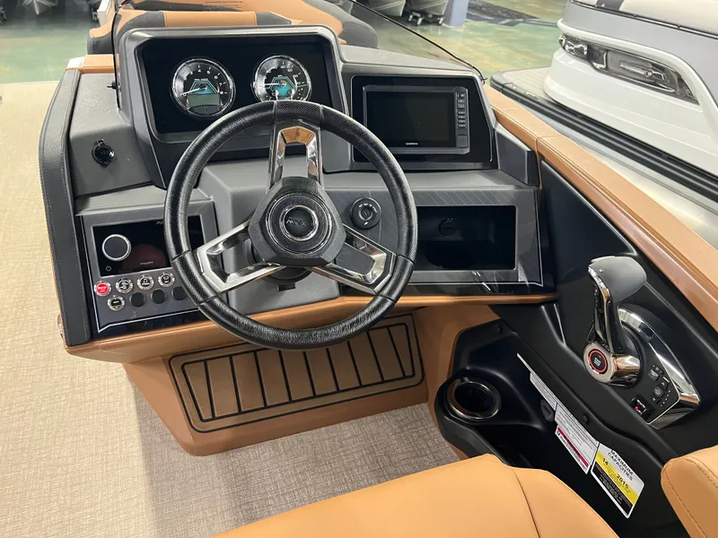 Slide: The Image of Avalon 2585 Catalina Quad Lounger Shift 2026 - 11