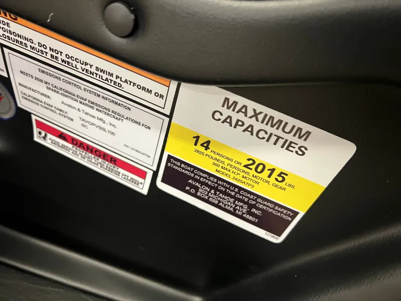 Slide: The Image of Avalon 2585 Catalina Quad Lounger Shift 2026 - 12