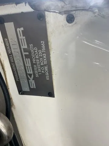 Slide: The Image of Skeeter ZX200 2012 - 19