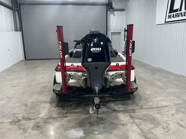 Slide: The Image of Skeeter ZX200 2012 - 6