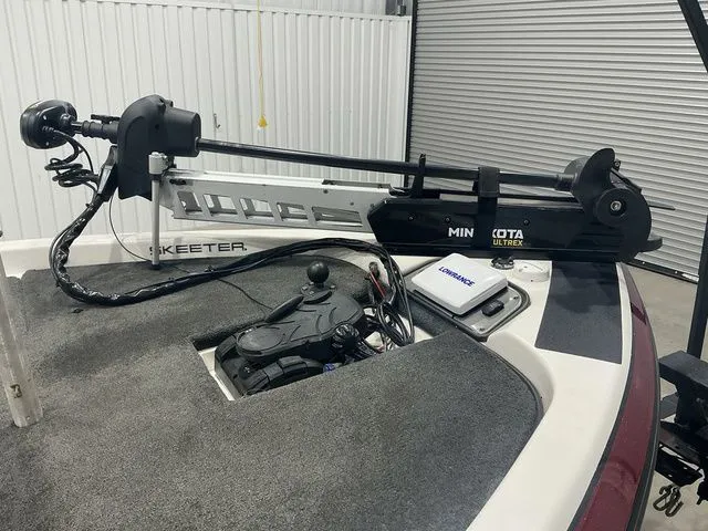 Slide: The Image of Skeeter ZX200 2012 - 7