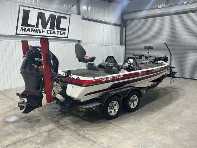 Slide: The Image of Skeeter ZX200 2012 - 9