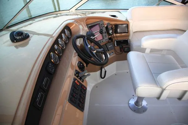 Slide: The Image of Carver Yachts 450 Voyager 2003 - 6
