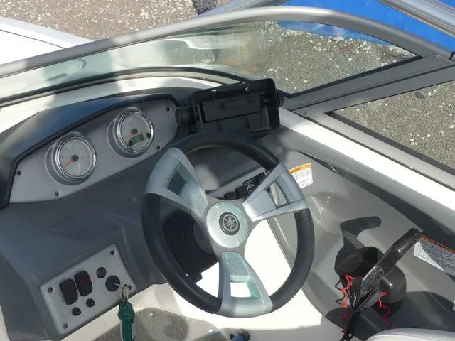 Slide: The Image of Yamaha AR190 2015 - 11