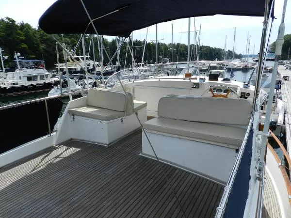 Slide: The Image of Grand Banks 42 Classic 1995 - 7