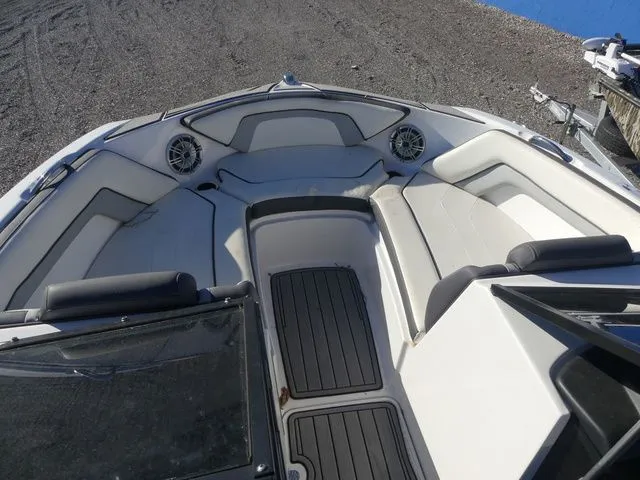 Slide: The Image of Yamaha AR192 2016 - 16