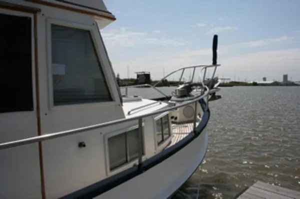 Slide: The Image of Grand Banks 36 Classic 1991 - 2