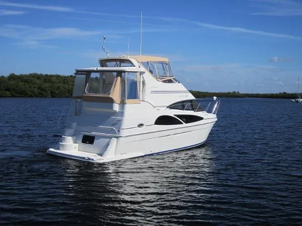 Slide: The Image of Carver Yachts 36 MY BR5019 2007 - 1