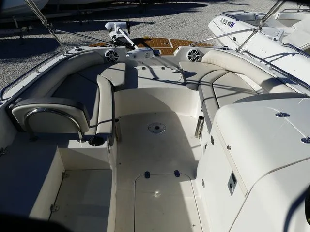 Slide: The Image of Stingray 212 SC 2023 - 10