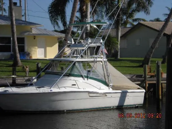 Slide: The Image of Pursuit 3000 Offshore 1996 - 1