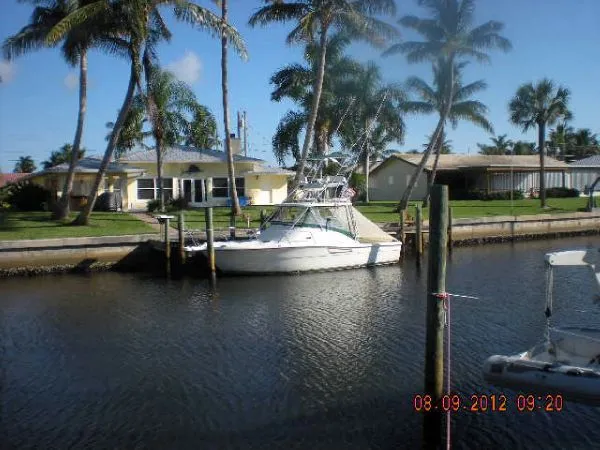 Slide: The Image of Pursuit 3000 Offshore 1996 - 2