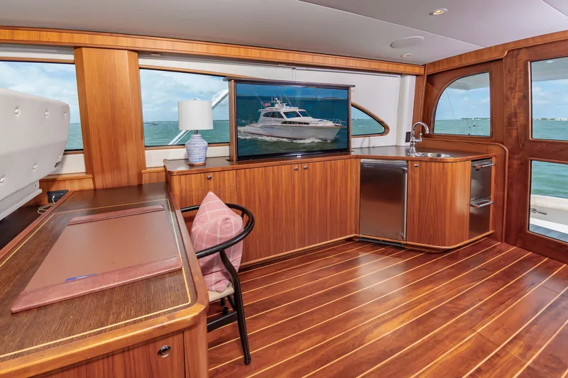 Slide: The Image of Interior of 2019 Jarrett Bay 67 Custom yacht. - 19