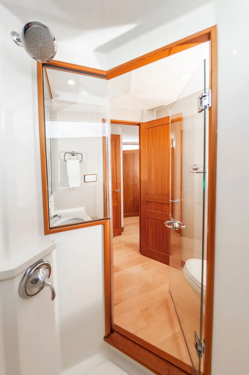 Slide: The Image of Luxurious bathroom on the 2019 Jarrett Bay 67 Custom yacht. - 47