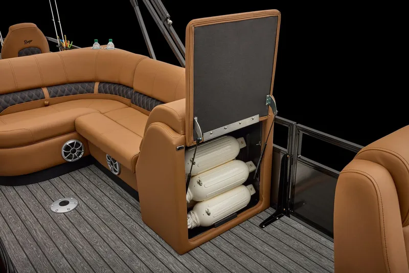 Slide: The Image of Ranger 220F 2026 - 37